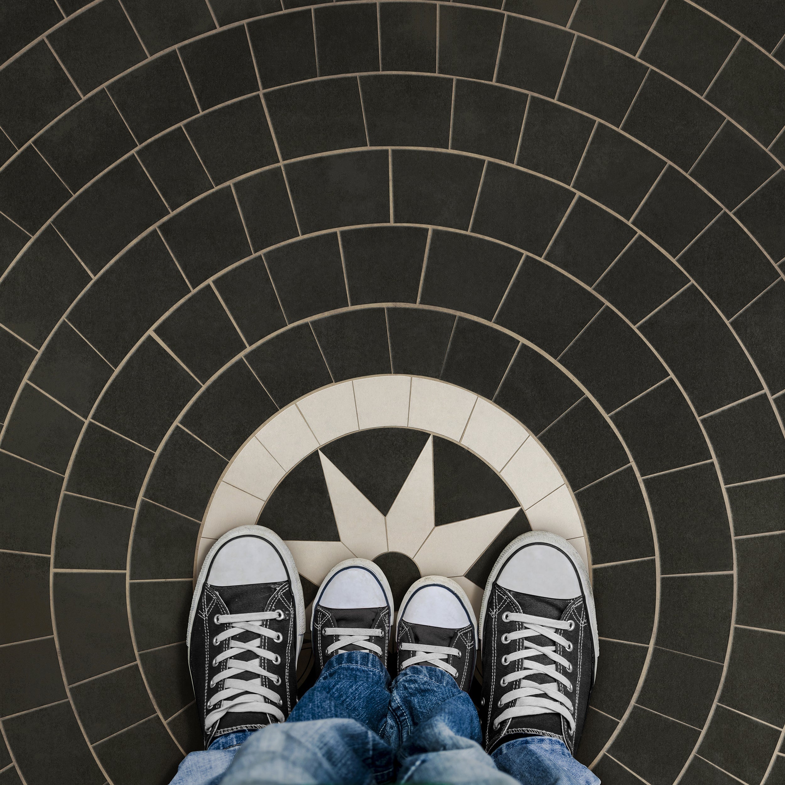 Vintage Vinyl Floorcloths - Classic Collection - Pattern 58