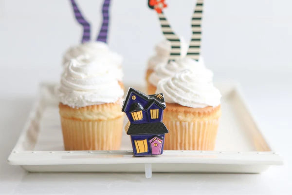 Nora Fleming Mini | Spooky Spaces (Retired 12/31/25)