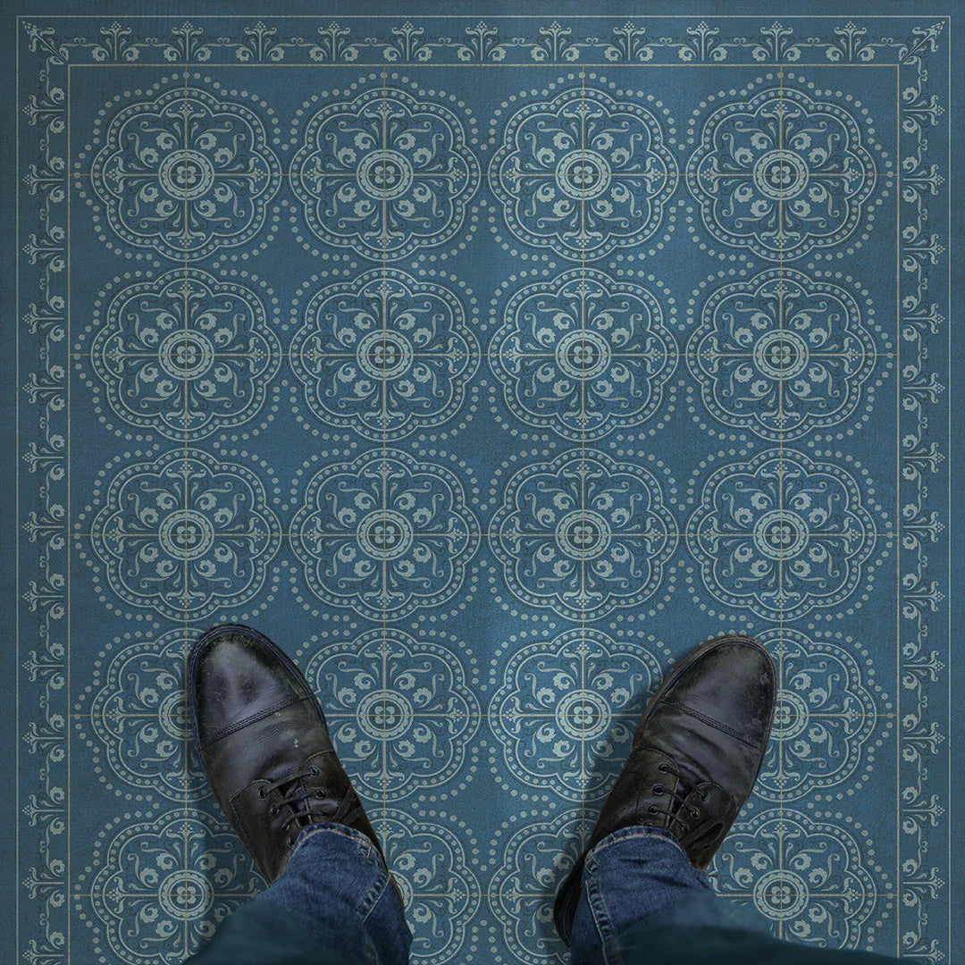 Pattern 28 - Blue Bandana