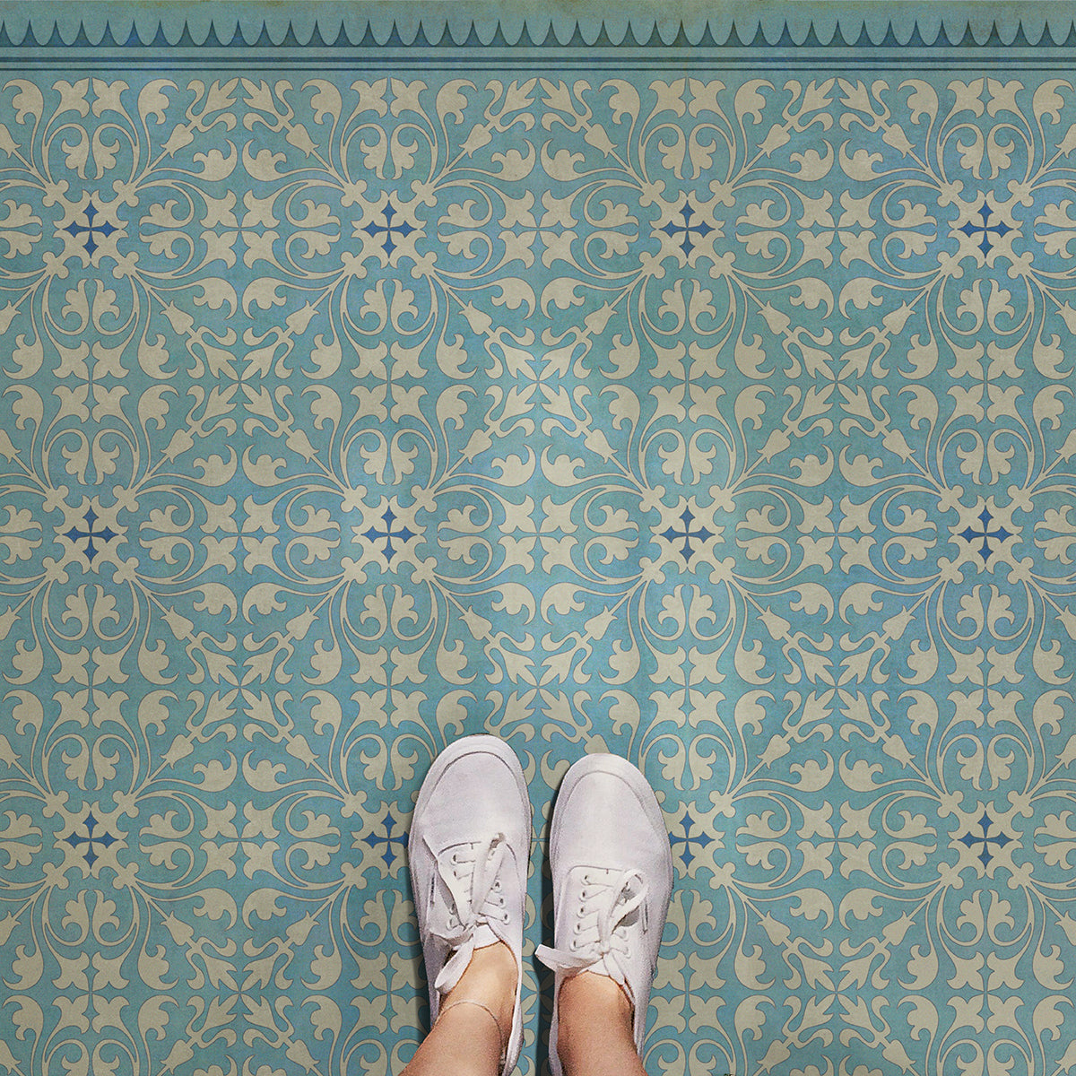 Pattern 21 - Through The Looking Glass