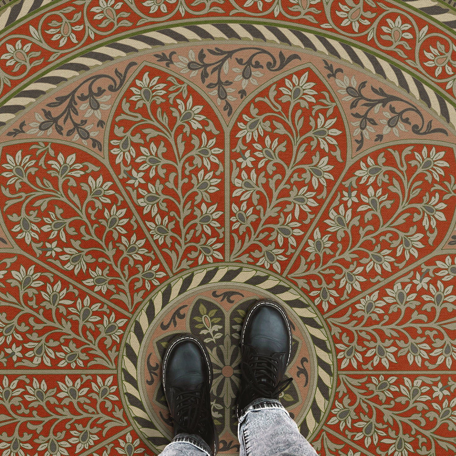 Biltmore - Estate Tracery - Crimson Relic
