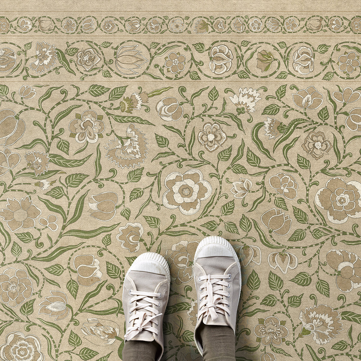 Williamsburg - Antique Floral - A Chilly Peace