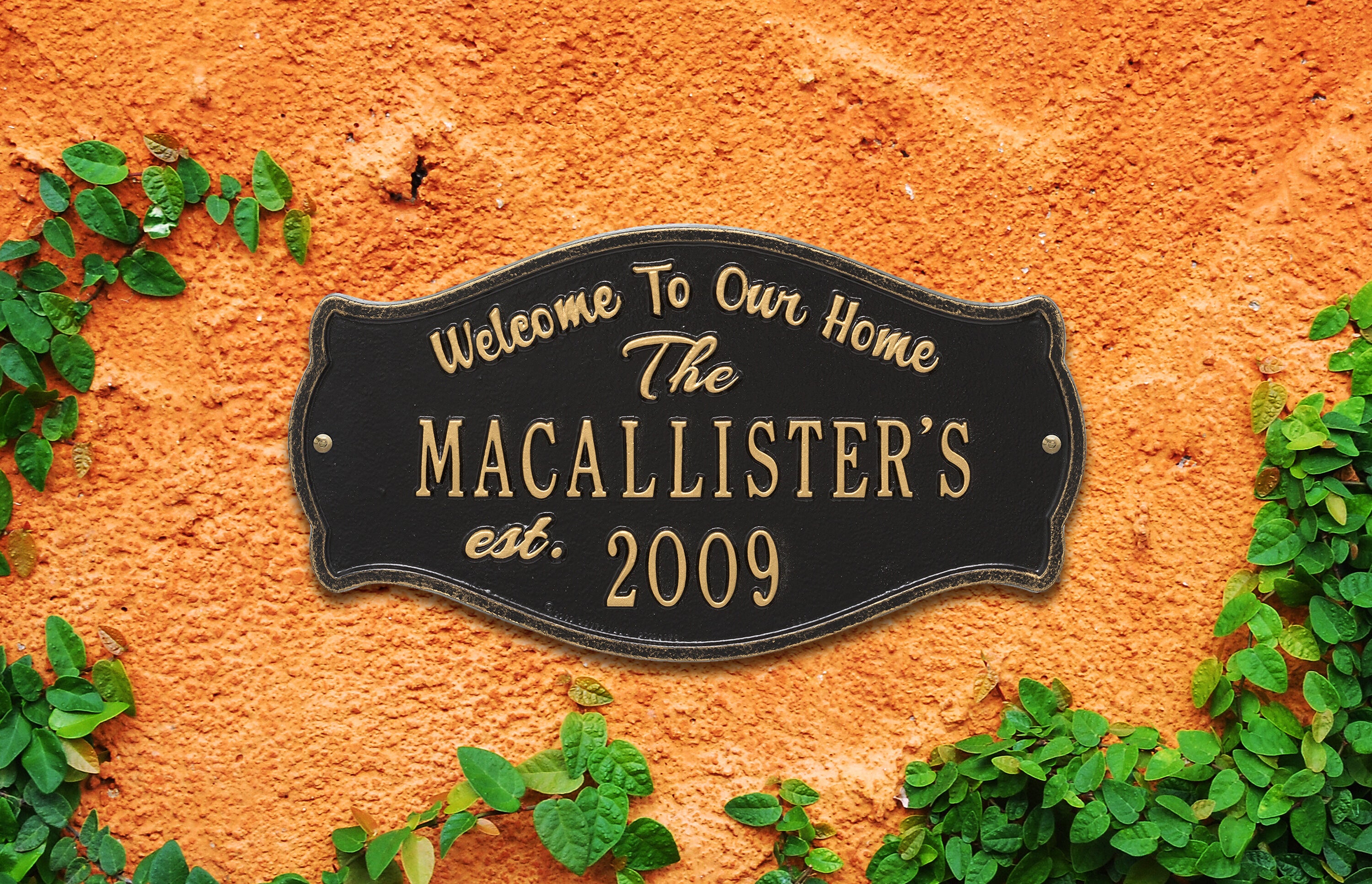 Fluted Arch Welcome Anniversary Plaque 