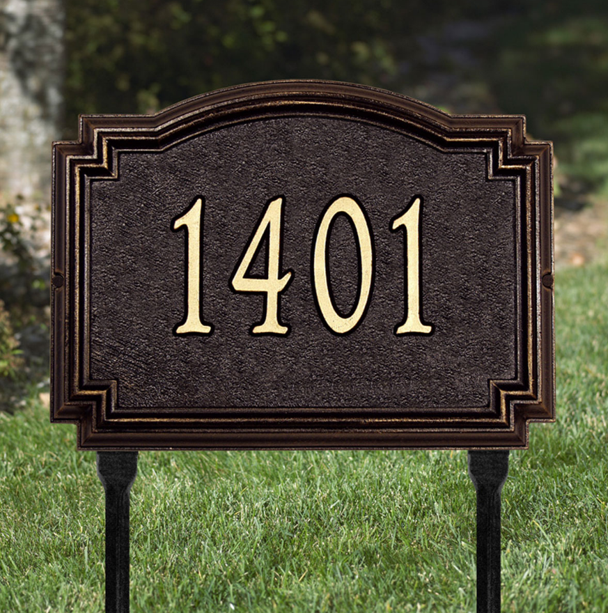 Williamsburg Lawn Address Plaque (Standard Size) 
