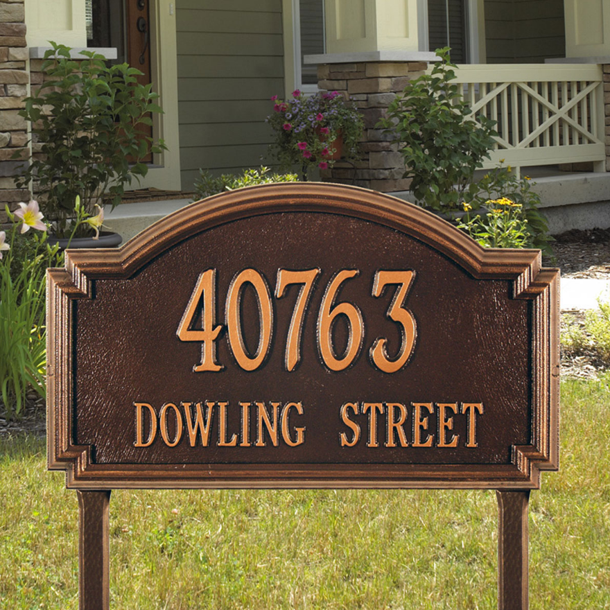 Williamsburg Lawn Address Plaque (Estate Size) 