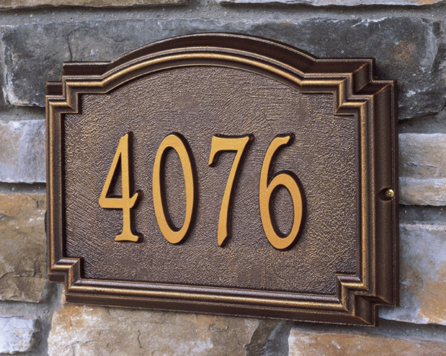 Williamsburg Wall Address Plaque (Standard Size) 